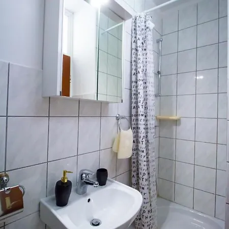Apartment By The Sea Maslinica, Solta - 776