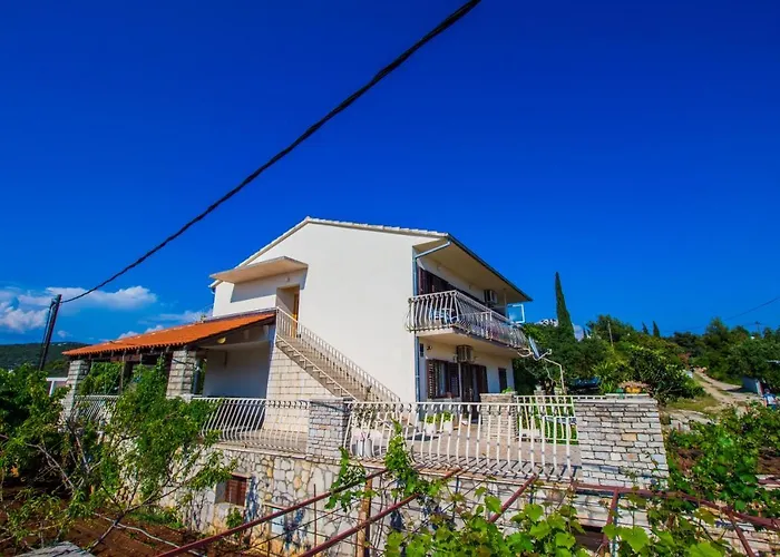 By The Sea Maslinica, Solta - 776 Apartman *