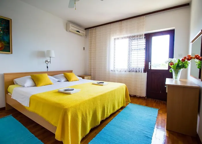 Apartman By The Sea Maslinica, Solta - 776 Grohote