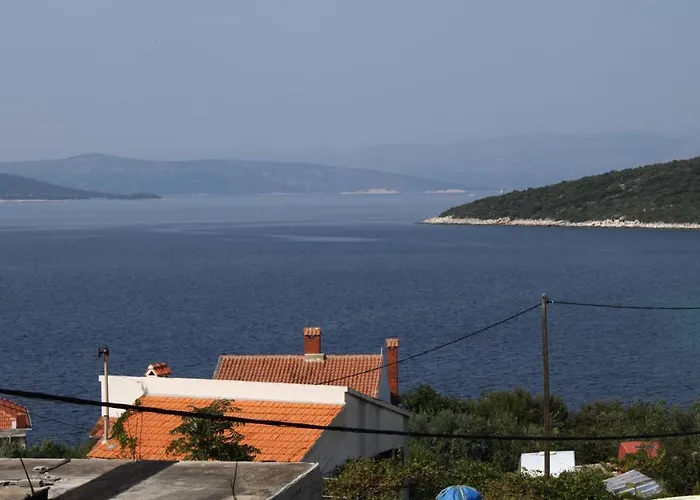 By The Sea Maslinica, Solta - 776 *